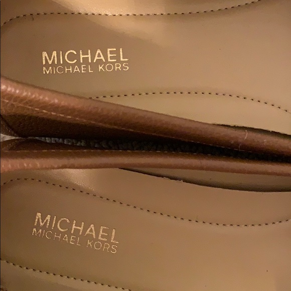 Size 6 Left!Price is LOW ❤️NWOT- Michael Kors, - Picture 3 of 7